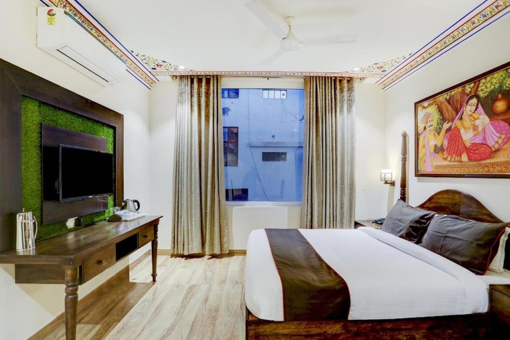 The Royal Ville Agra - Family & Corporate Hotel ภายนอก รูปภาพ