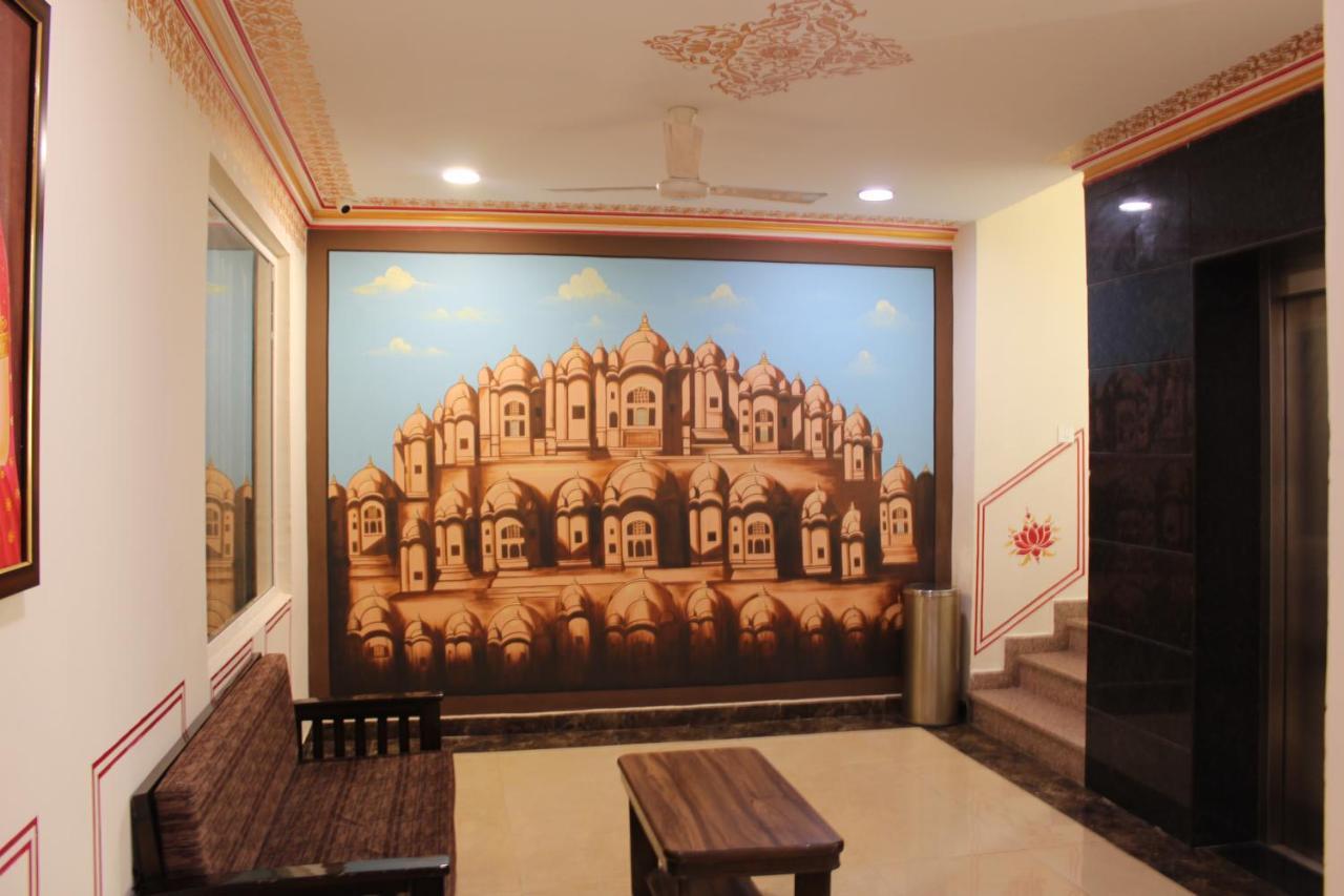 The Royal Ville Agra - Family & Corporate Hotel ภายนอก รูปภาพ